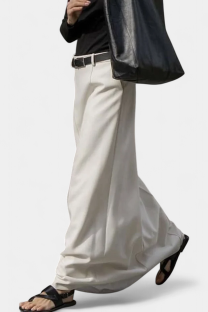 FALDA H-LINE CON ESTILO URBANO