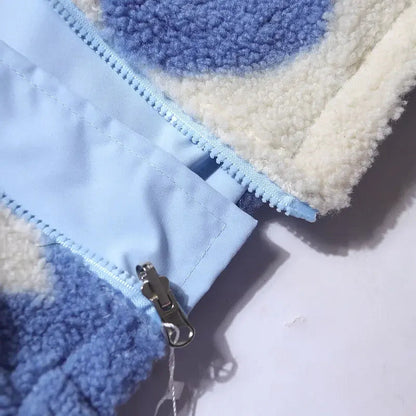 CHAQUETA REVERSIBLE CON CORAZONES